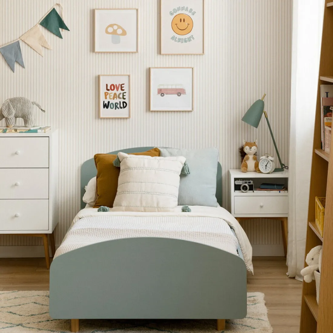 Kenay Home Round Outlet