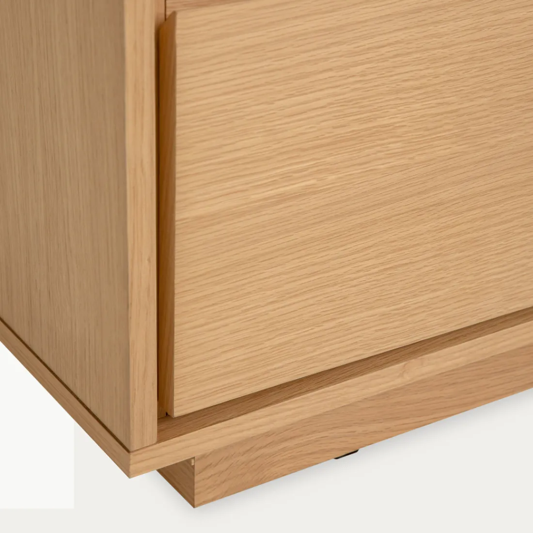 Kenay Home Sloan Roble Clearance